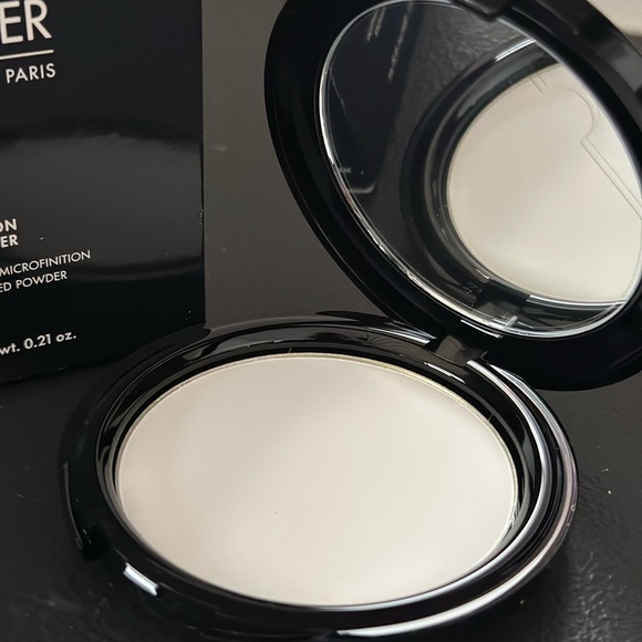 BNIB - Makeup Forever HD Pressed Powder - High Definition Pressed Powder - Picture 2 of 5